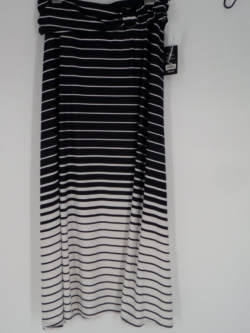 Robert Louis Woman's Black n White Stripe Long Skirt Size XL NWT